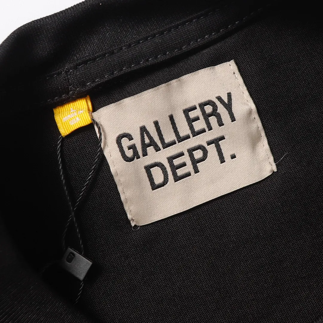GALLERY. DEPT new summer short-sleeved model number: D3053#P110 color: black white red blue code number: S M L XL